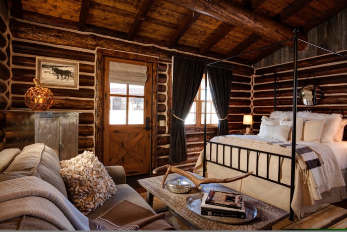 Magee_Cabin_Interior_Wood (1)